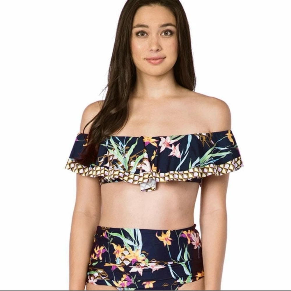 Trina Turk Fiji Floral Off-the-shoulder Bikini Top| Size 4- EUC